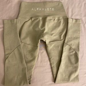 Alphalete leggings